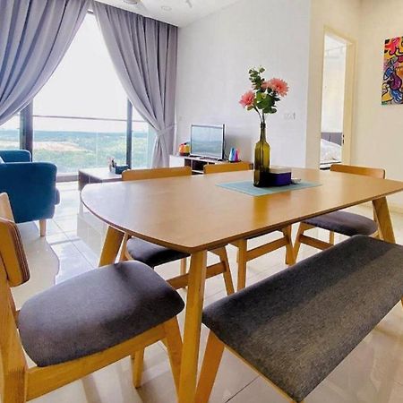 D'Pristine Legoland Apartment Nusajaya  Extérieur photo